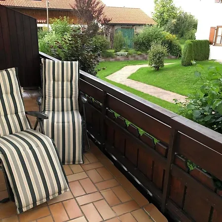 Haus Gruentensee 베르타크